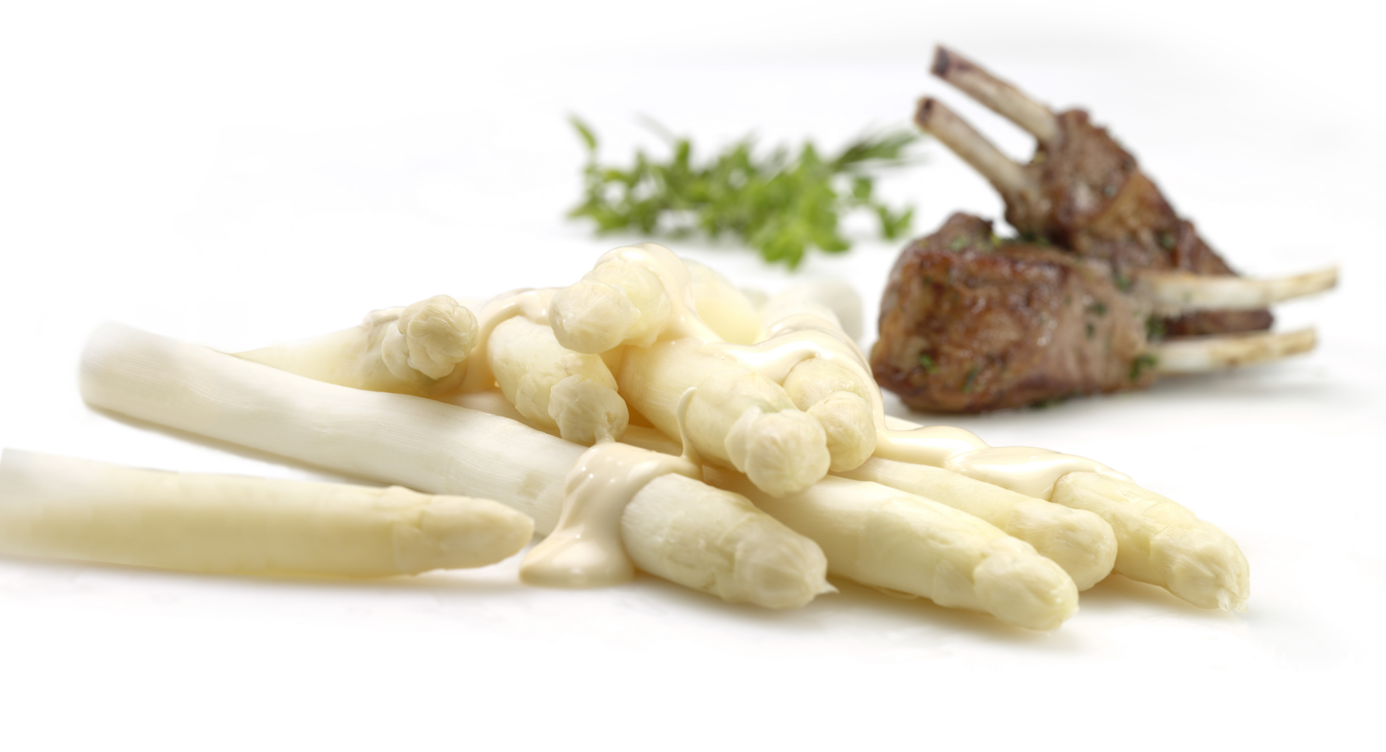 Lammchops mit Spargel